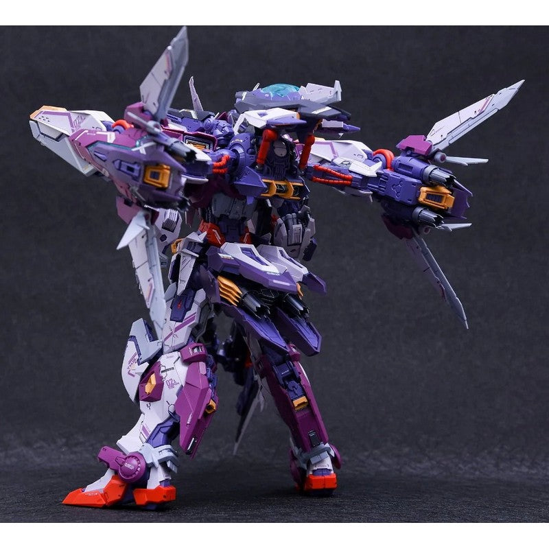 1/100 REAL MINUTIA DESIGNS Cosmic General Purpose Combat Robot Thunderbolt