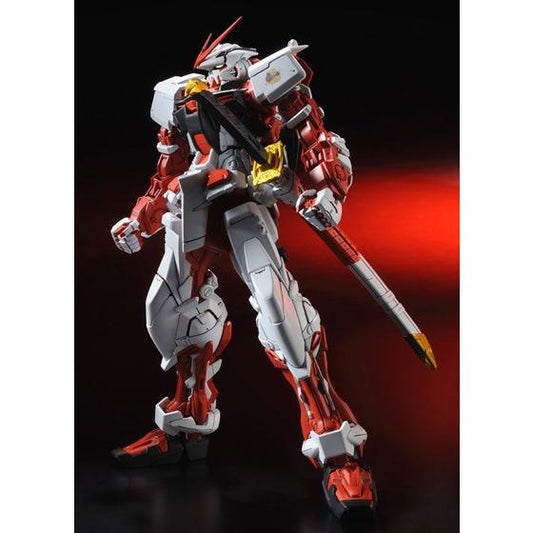 MG 1/100 MBF-P02 Gundam Astray Red Frame