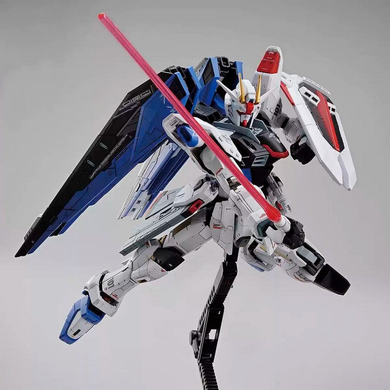 Full Mechanics 1/100 The Gundam Base Limited ZGMF-X10A Freedom Gundam Ver.GCP