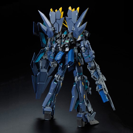 MG Banshee Norn Final Battle Ver. - tampilan belakang dengan Armed Armor DE