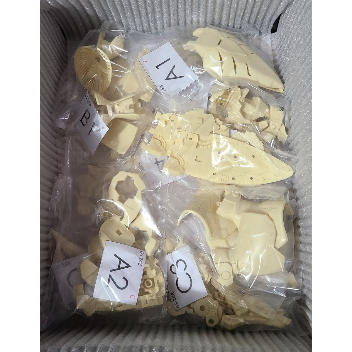 G System 1/100 AMX-004 Qubeley (Genuine Version)