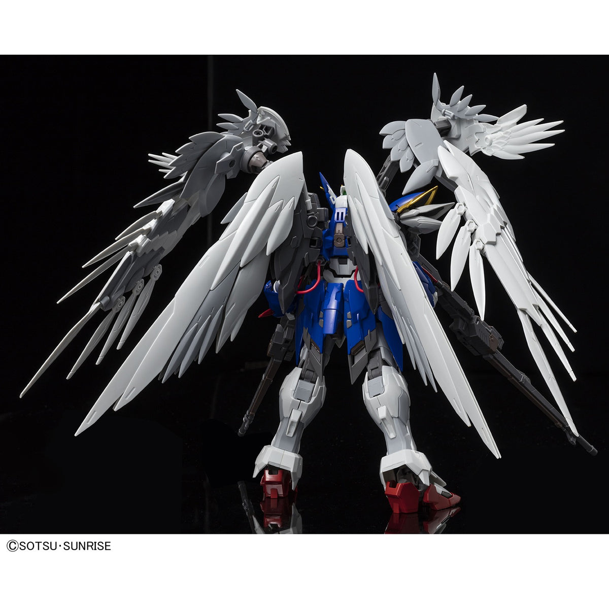 HIGH RESOLUTION MODEL 1/100 XXXG-00W0 WIng Gundam Zero Custom EW Ver.