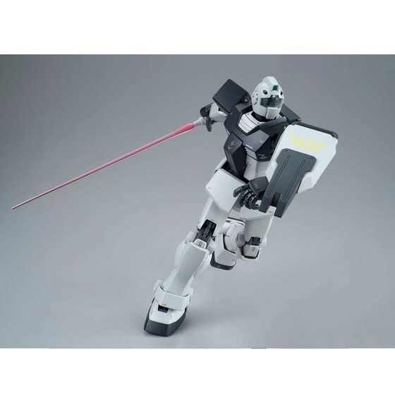 MG 1/100 GM White Dingos Team