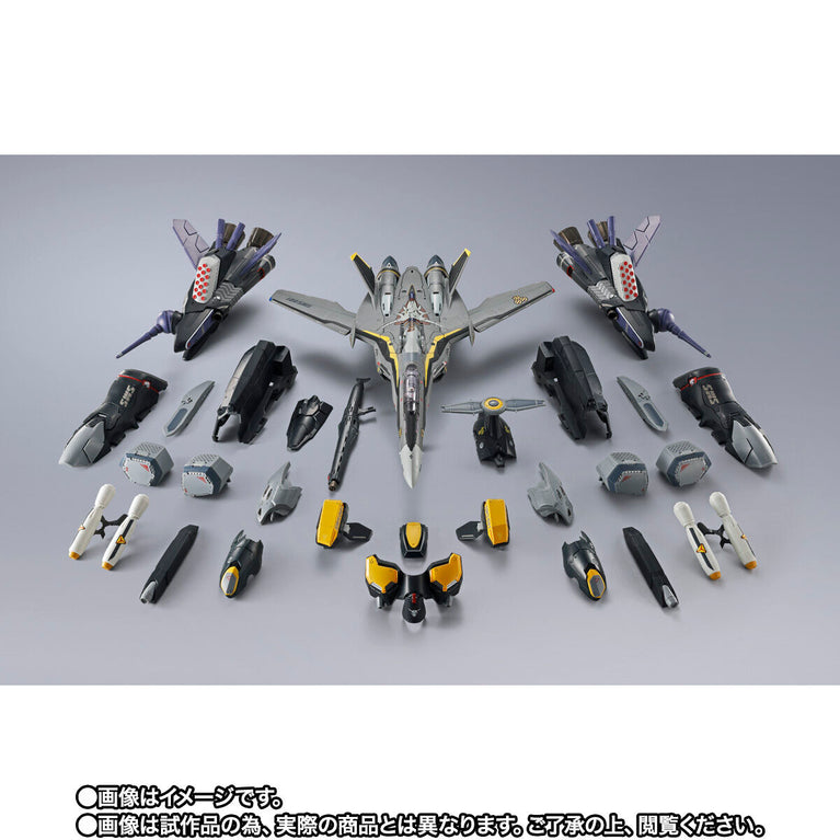 DX Chogokin VF-25S Armored Messiah Valkyrie (Ozma Lee) Revival Ver.