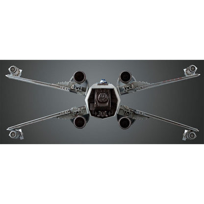 1/72 X-Wing Starfighter & 1/12 R2-D2