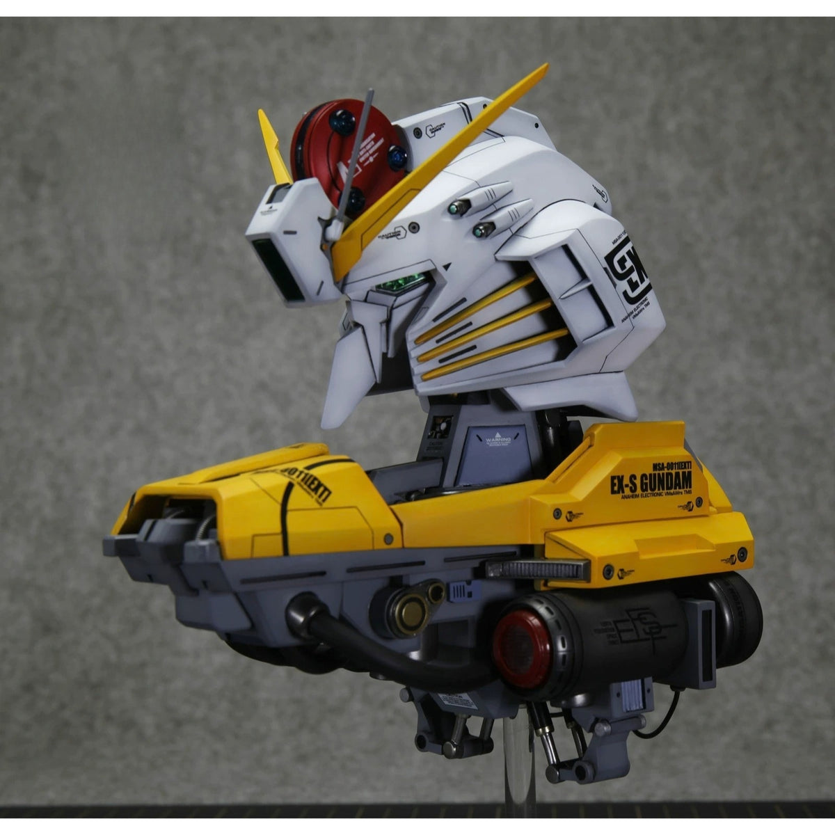 1/35 MSA-0011 S Gundam Statue [Bust]