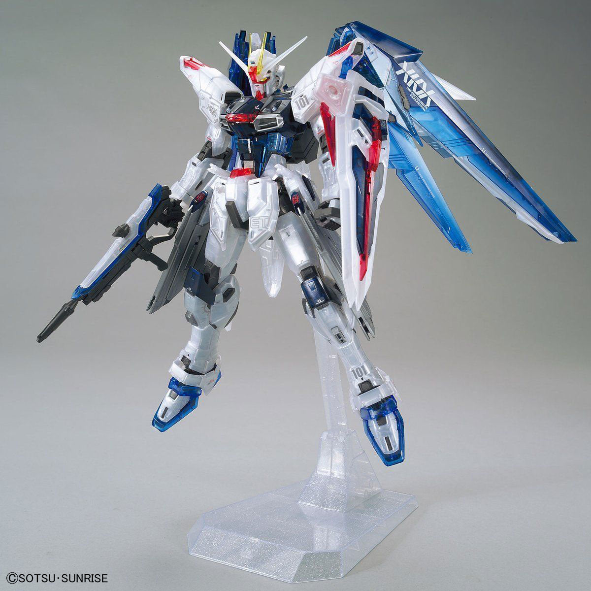 MG 1/100 The Gundam Base Limited Freedom Gundam Ver.2.0 Clear Color