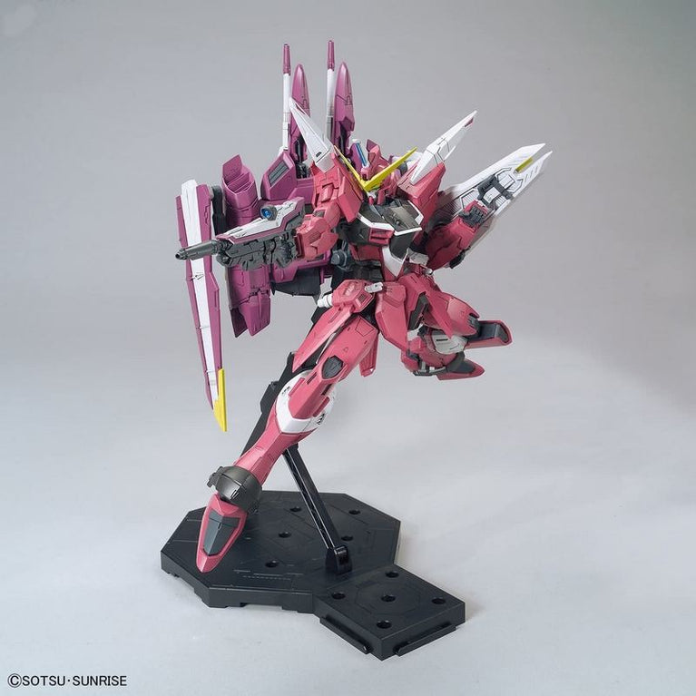 MG 1/100 ZGMF-09A Justice Gundam