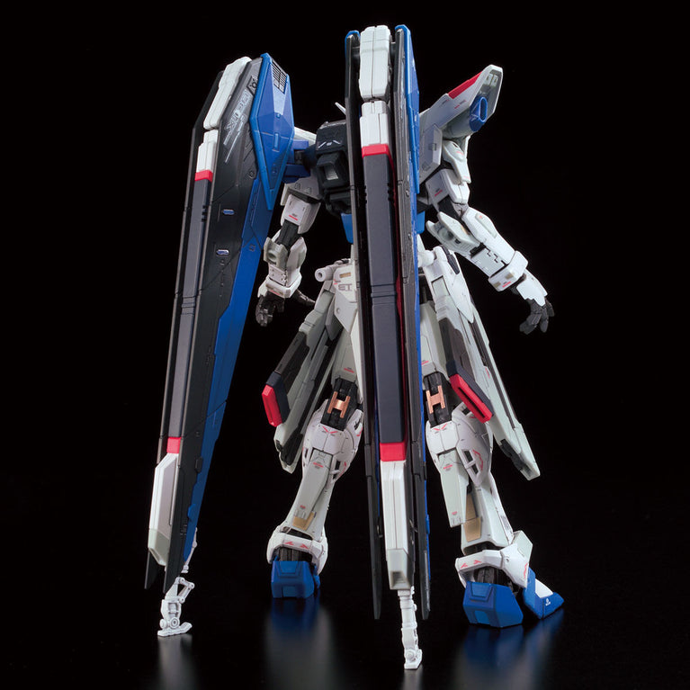 RG 1/144 The Gundam Base Limited ZGMF-X10A Freedom Gundam Ver.GCP