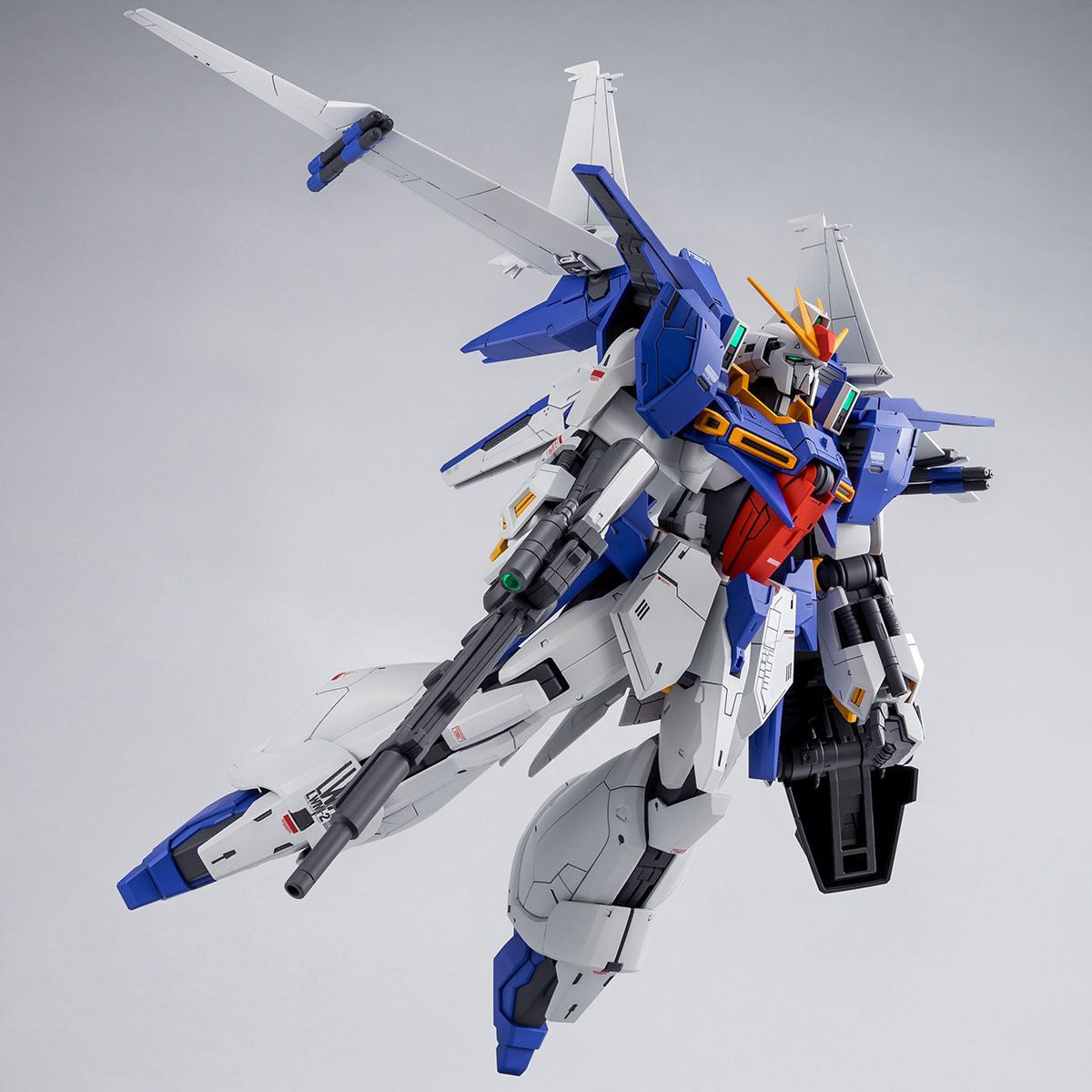 RE/100 1/100 AMX-107L2 Gundam Lindwurm - Premium Gundam Model Kit