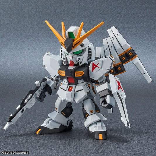 SD Gundam EX Standard 016 RX-93 Nu Gundam