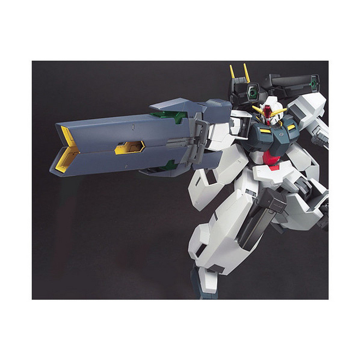 1/100 016 GN-008 Seravee Gundam