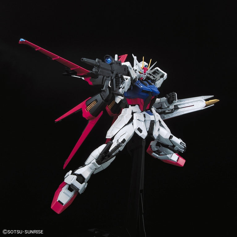 PG 1/60 GAT-X105 + AQM/E - YM1 Perfect Strike Gundam