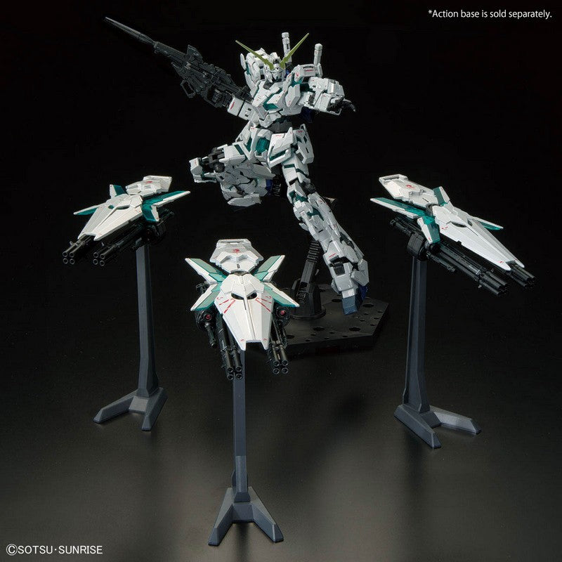 RG 1/144 The Gundam Base Limited RX-0 Unicorn Gundam (Final Battle Ver.) [Special Coating]