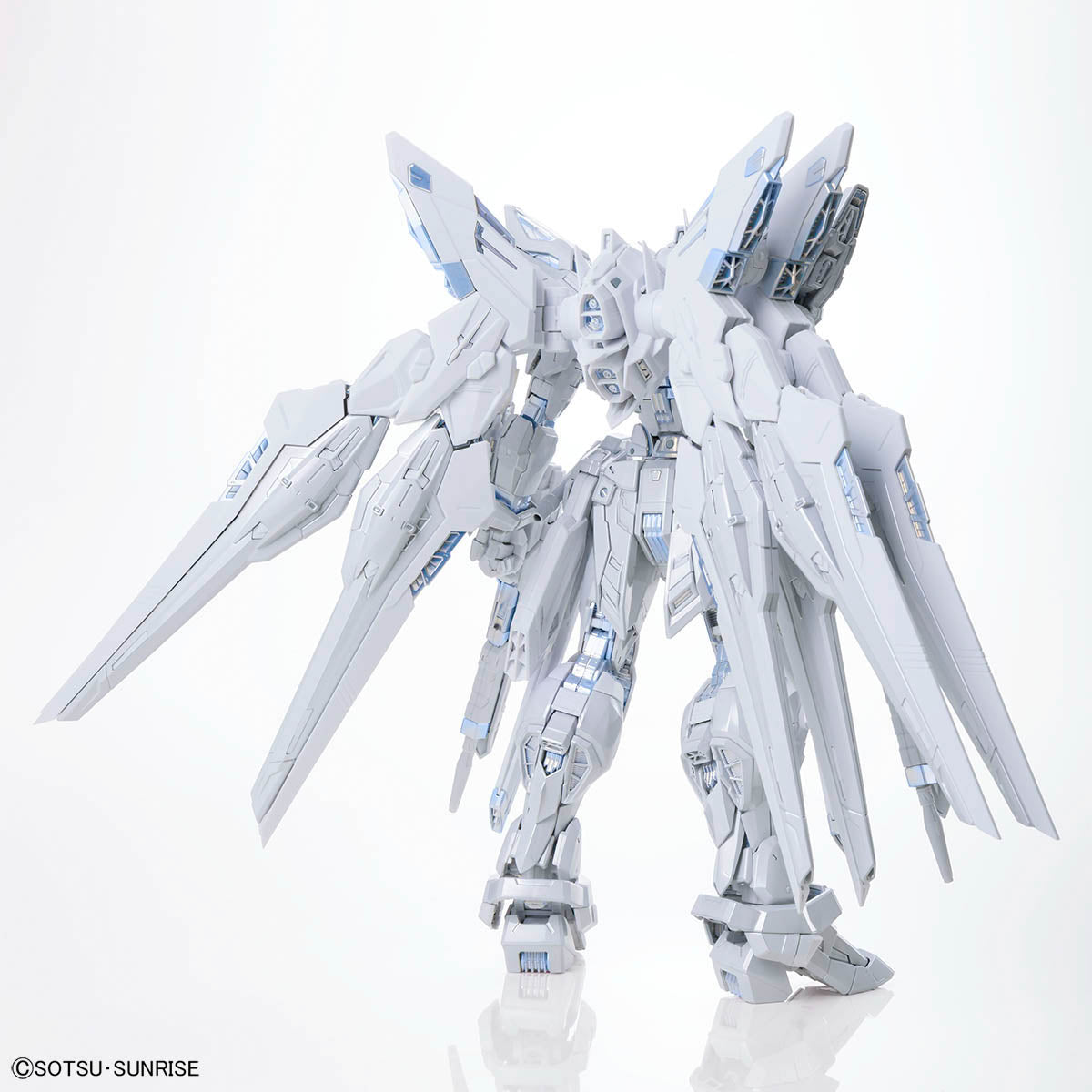 Mgex 1/100 Strike Freedom Gundam [TWILIGHT Coating]