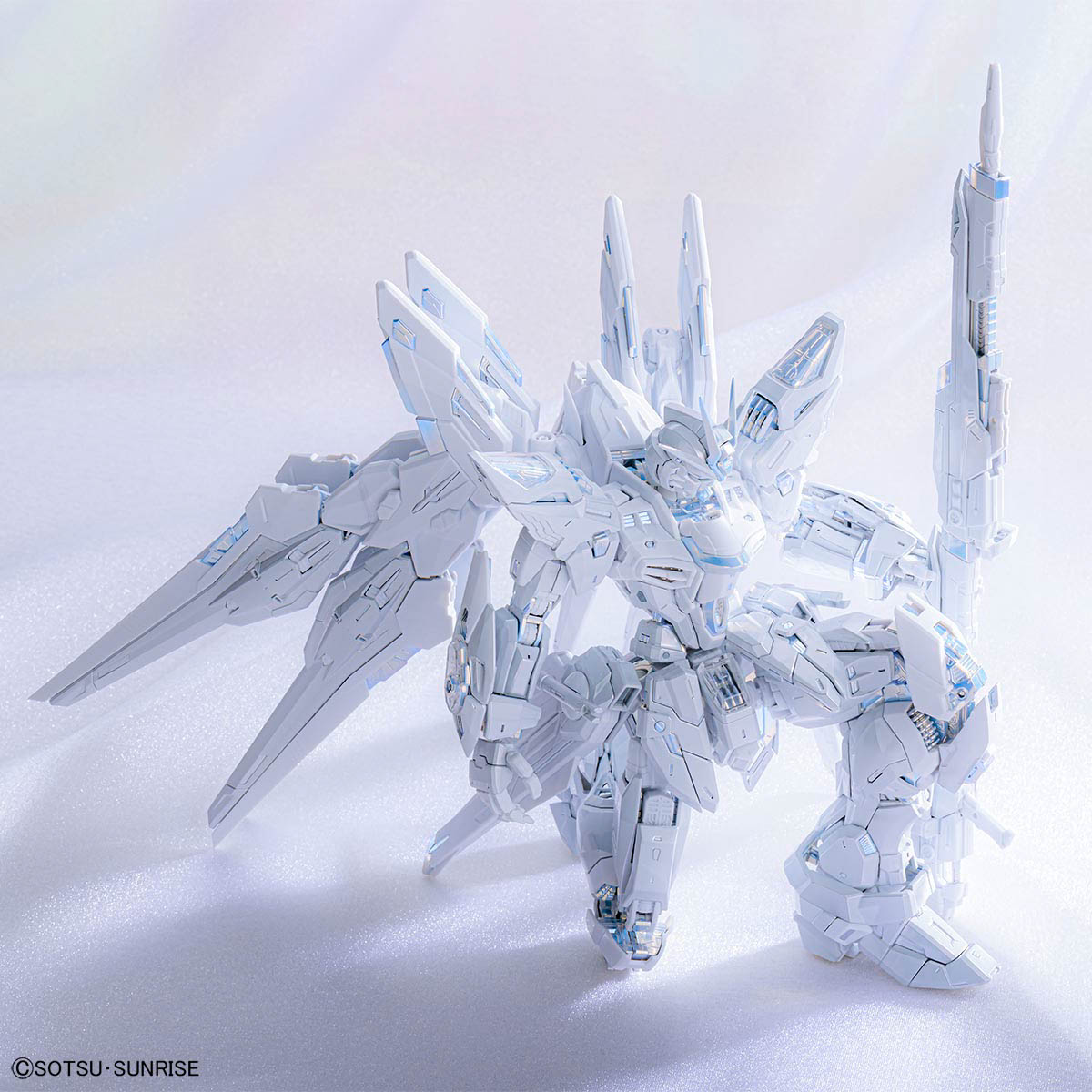 Mgex 1/100 Strike Freedom Gundam [TWILIGHT Coating]