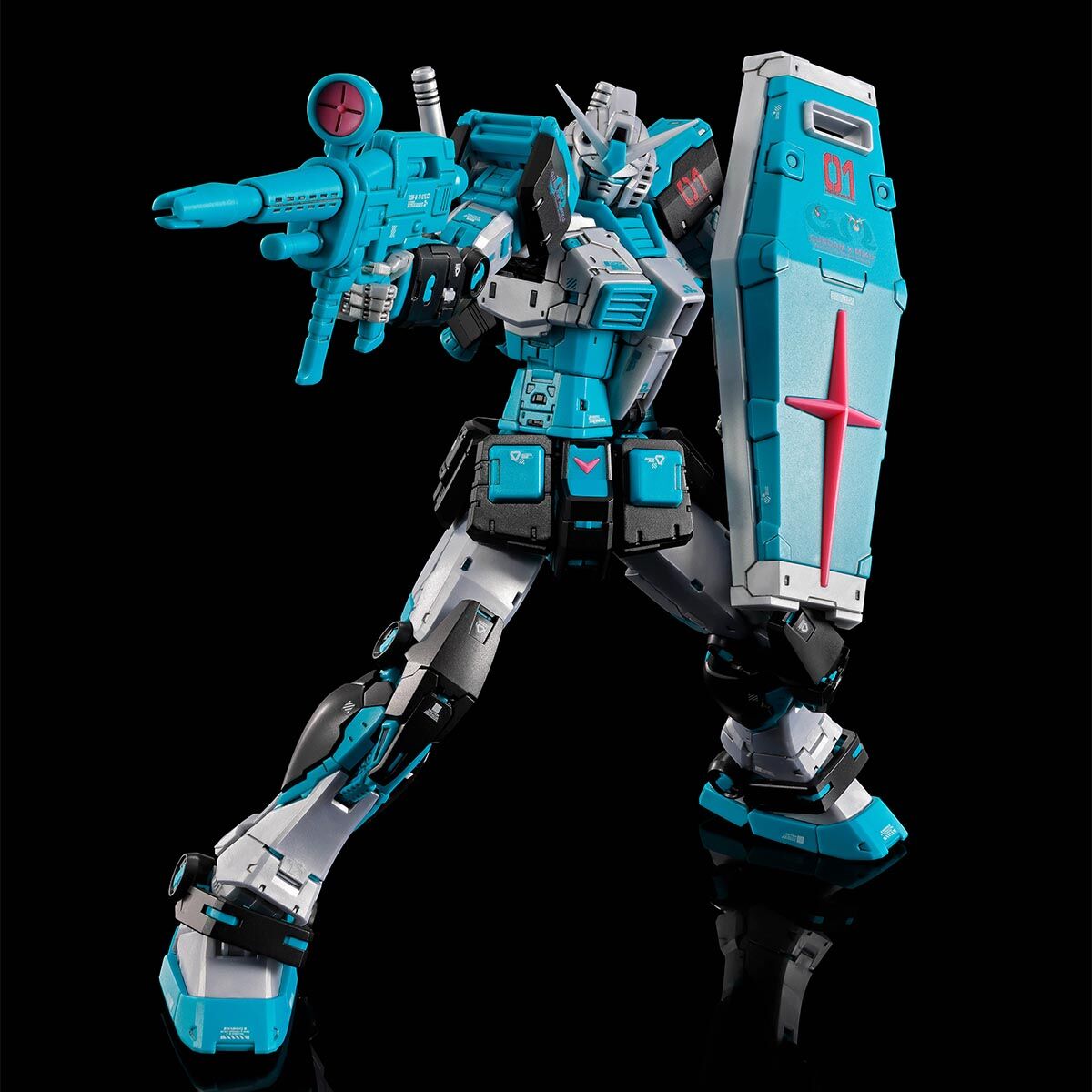 RG 1/144 RX-78-2 Gundam Ver.2.0 [HATSUNE MIKU Ver.] | pBandai Real