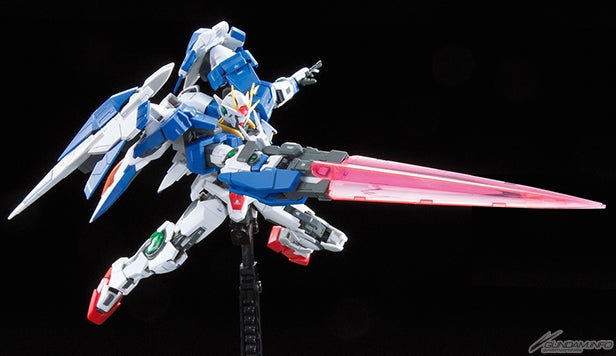 RG 1/144 018 GN-0000+GNR-010 00 Raiser