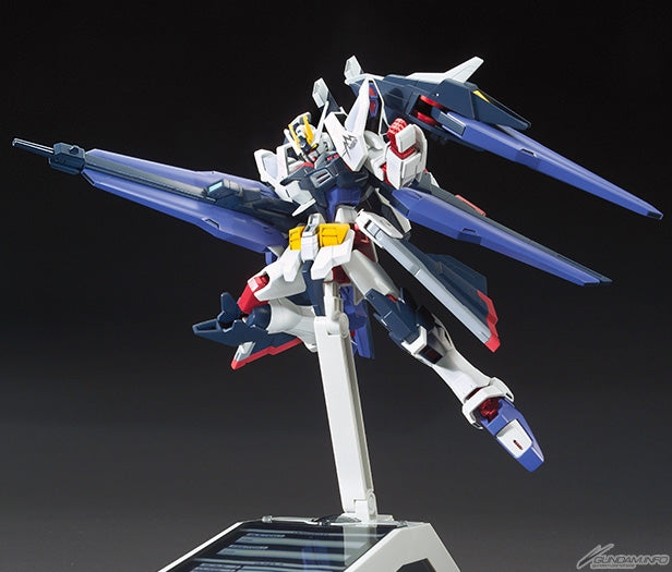HGBF 1/144 053 Amazing Strike Gundam)
