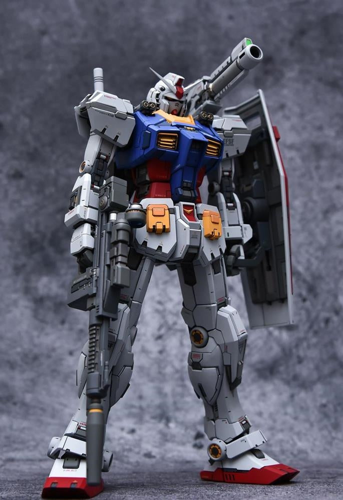 Universal Weapons RX-78-2 MG UC Expanded Equipment