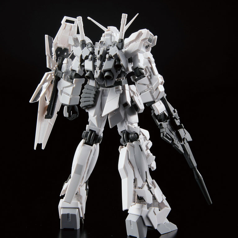 HGUC 1/144 Gundam Base Limited Unicorn Gundam (Painting Model)