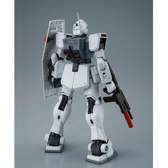 MG 1/100 RGM-79D GM (Type Zones Froides)