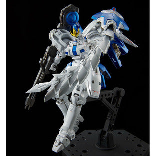 RG 1/144 Tallgeese Ⅲ [TITANIUM FINISH]