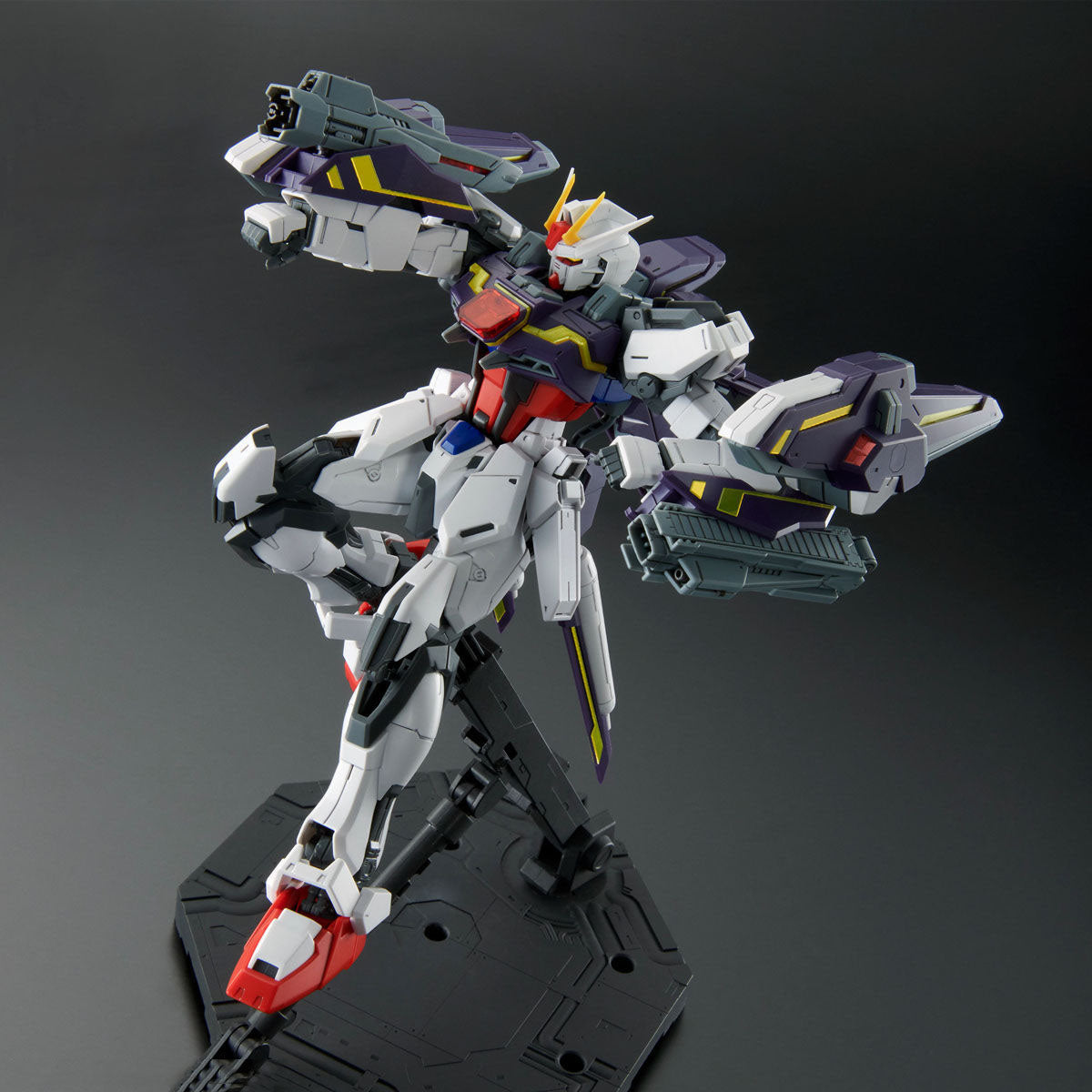 MG 1/100 Lighting Strike Gundam Ver.RM
